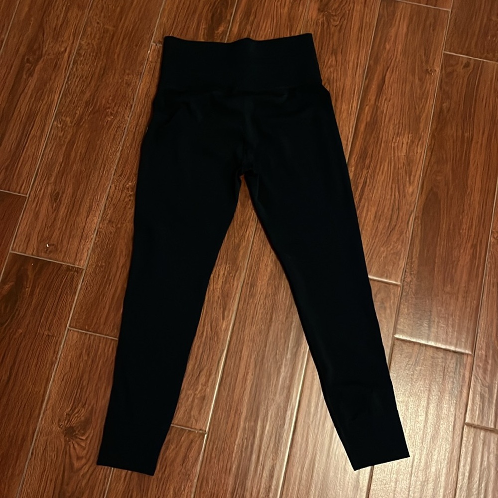 Vuori Navy The Rise The Shine Jogger Pants - Picture 4 of 8